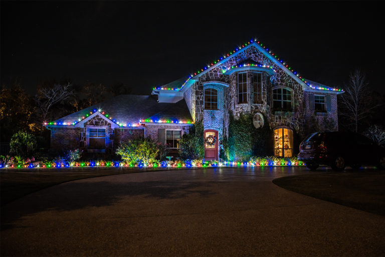 The Christmas Crew - Gallery - Midcitites Holiday Lighting Installation